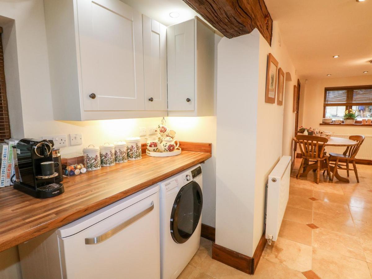 Bellamour End Cottage Rugeley Eksteriør billede